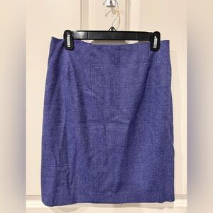 Banana Republic Classic Straight indigo blue Wool Blend Skirt, size 4.